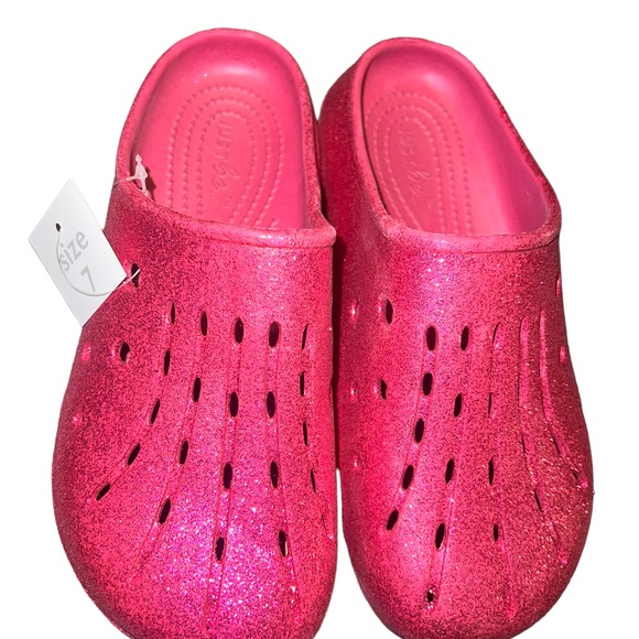 New Sparkly Pink Slip On Shoes - Picture 1 of 2